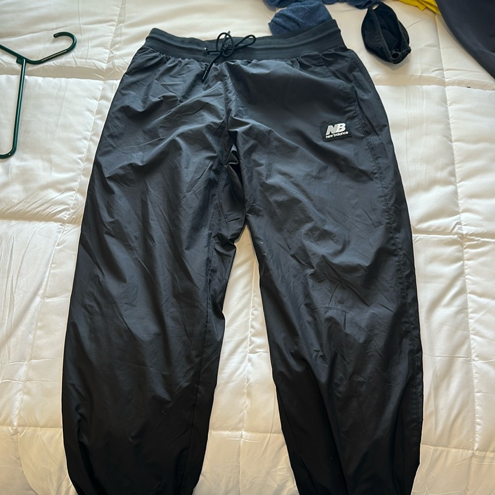 new balance joggers